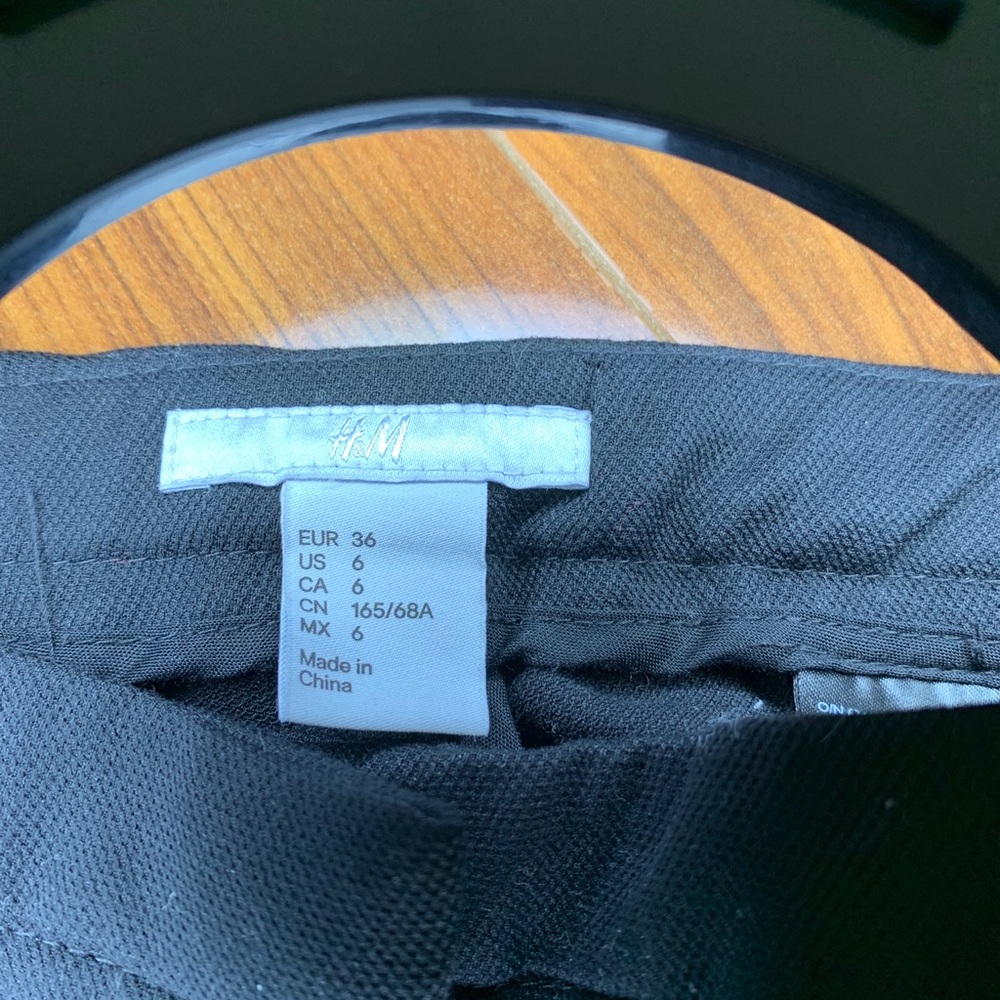 H&M pants🦋 - Picture 4 of 4